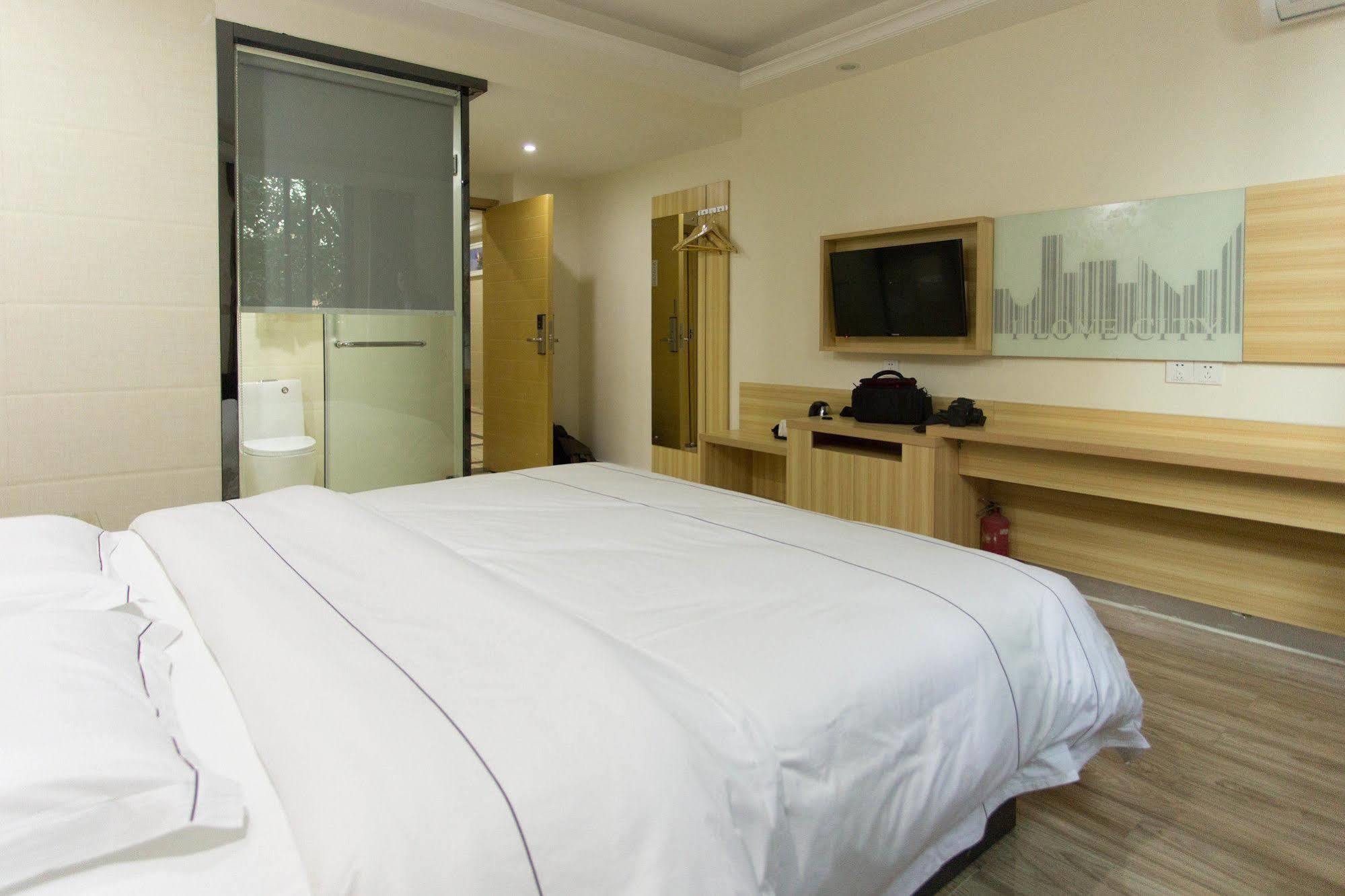 Jiamei Hotel Canton Esterno foto