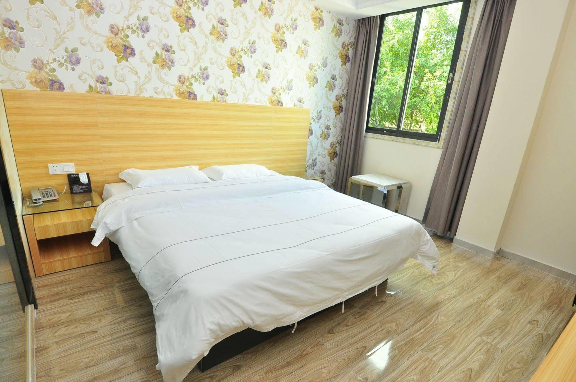 Jiamei Hotel Canton Esterno foto